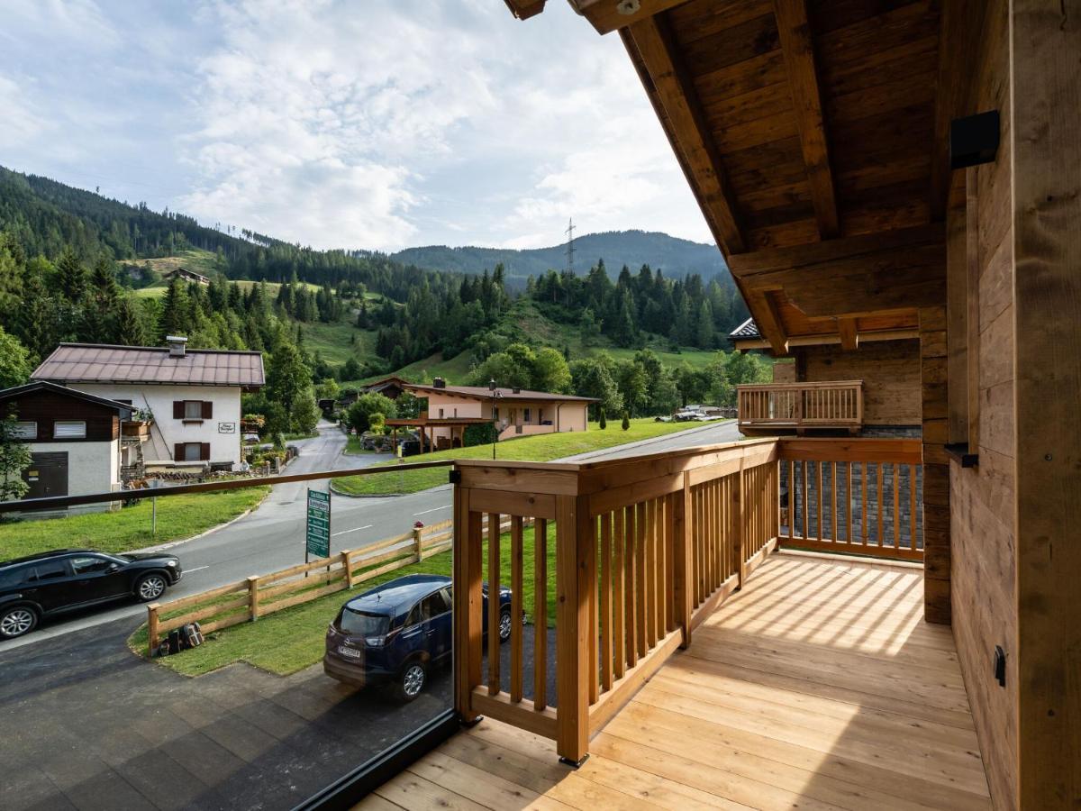 Semi Detached Chalet In M Hlbach With Sauna Mühlbach am Hochkönig Eksteriør bilde